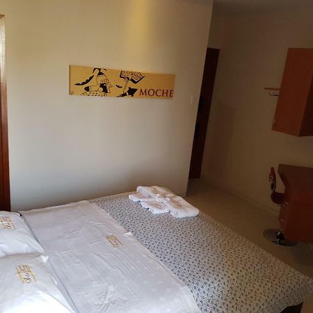 Villa Real Hotel & Suites Чиклайо Екстериор снимка