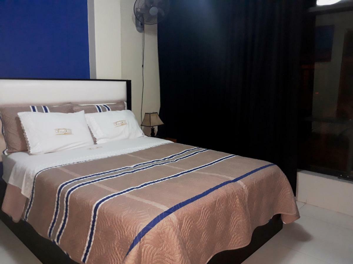 Villa Real Hotel & Suites Чиклайо Екстериор снимка
