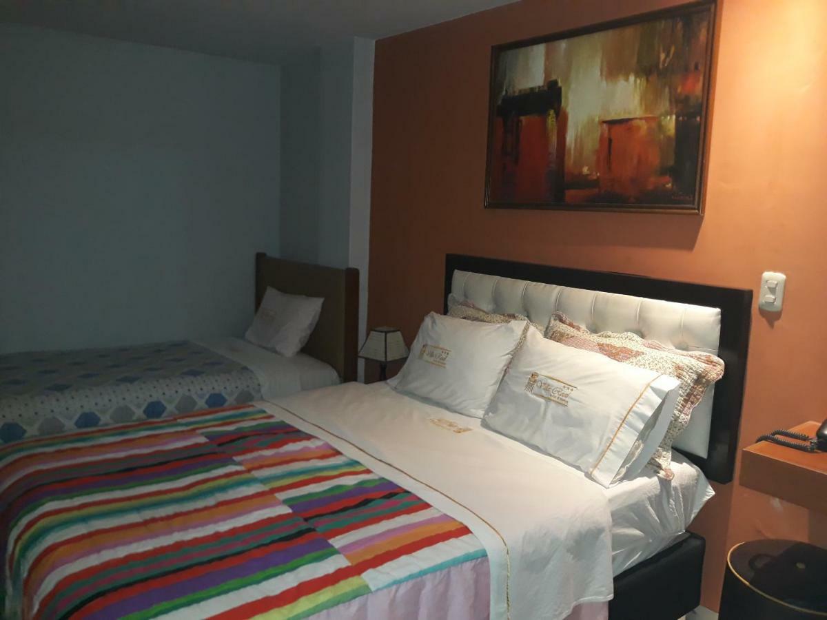 Villa Real Hotel & Suites Чиклайо Екстериор снимка