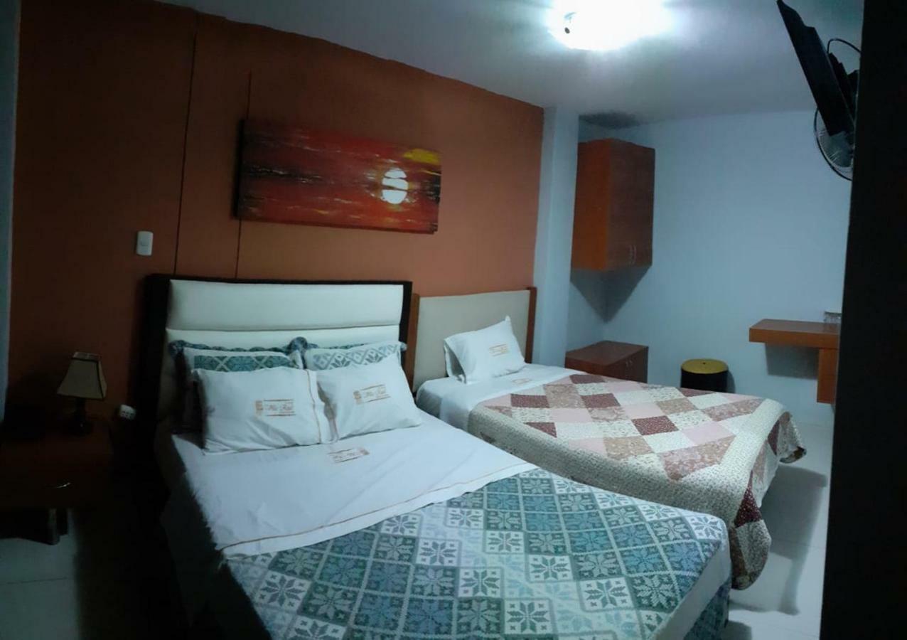 Villa Real Hotel & Suites Чиклайо Екстериор снимка